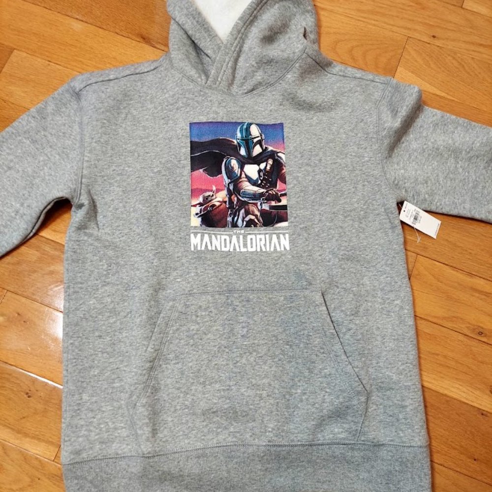 Star Wars Old Navy The Mandalorian Med Grey Hoodie Sweatshirt Youth L Size 10-12